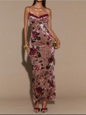 SHEIN Blush Rose Floral Velvet Slip Maxi Dress with Burgundy Trim